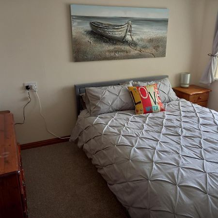 Pet Friendly Beautiful Detached Cottage Close To Spurn Point, Easington And Withersea Kingston upon Hull ภายนอก รูปภาพ