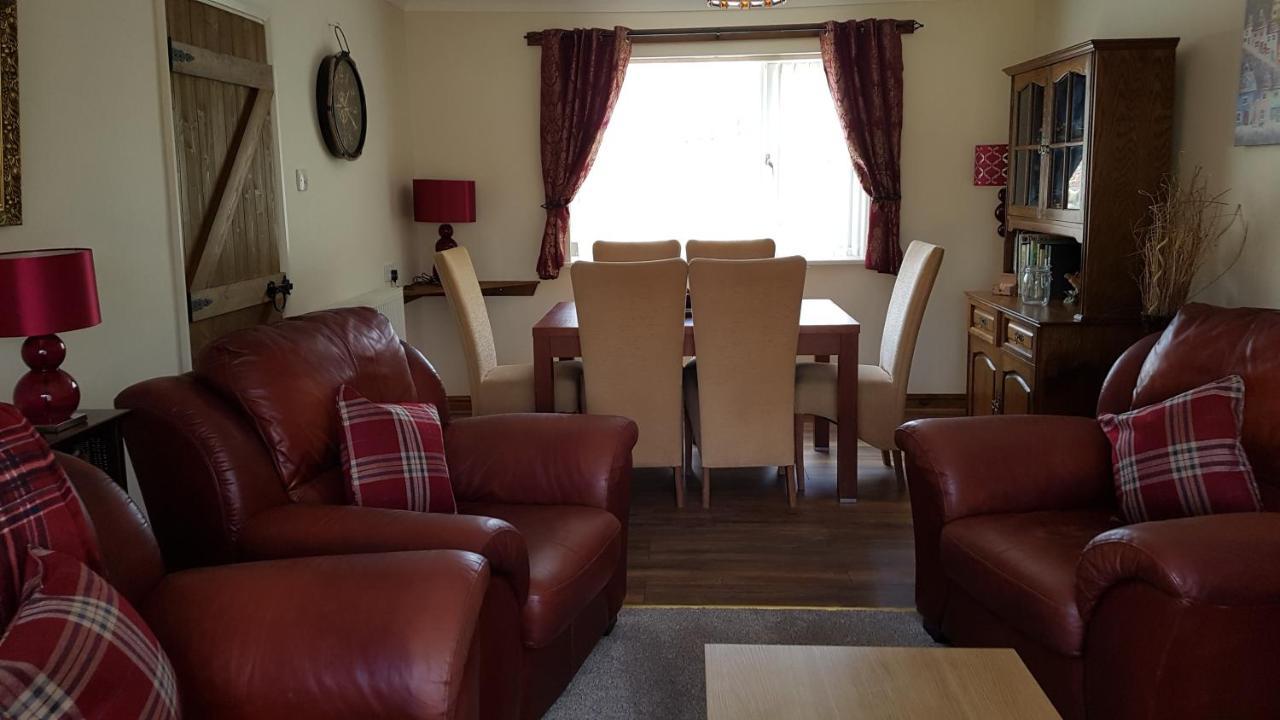 Pet Friendly Beautiful Detached Cottage Close To Spurn Point, Easington And Withersea Kingston upon Hull ภายนอก รูปภาพ
